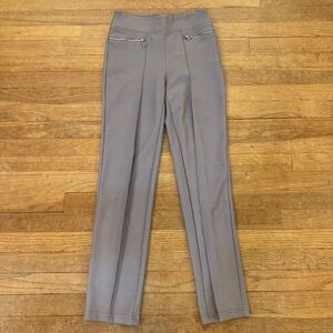 Mode DeVie grey put on midrise flat front straight leg dress pants size 2
 b73